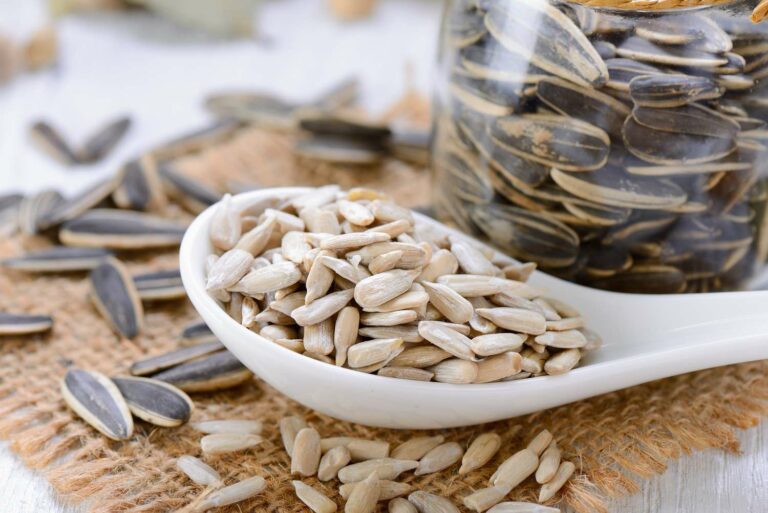 gettyimages-842911064-0a68588a45ee4762a73ea70d5a3e. Sunflower Seeds 500g