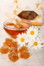 lifestyle-shots-part-2-3-scaled. Uju Honey Gummy Rose Geranium 100g